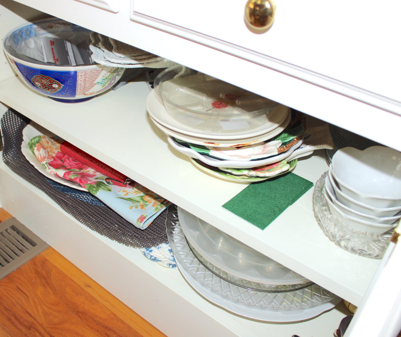 Image for ESTATE AUCTION