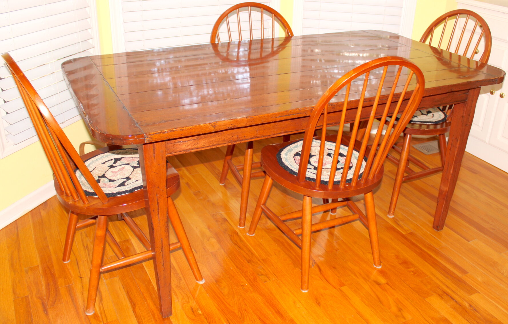 Image for ESTATE AUCTION