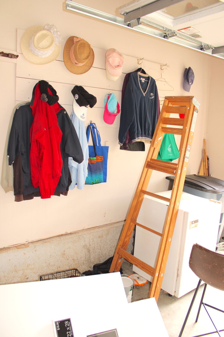 Image for ESTATE AUCTION