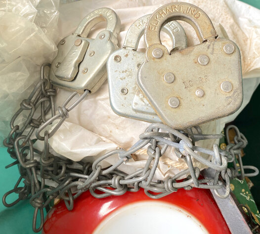 Image for MASSIVE 2-RING ESTATE COLLECTOR'S AUCTION