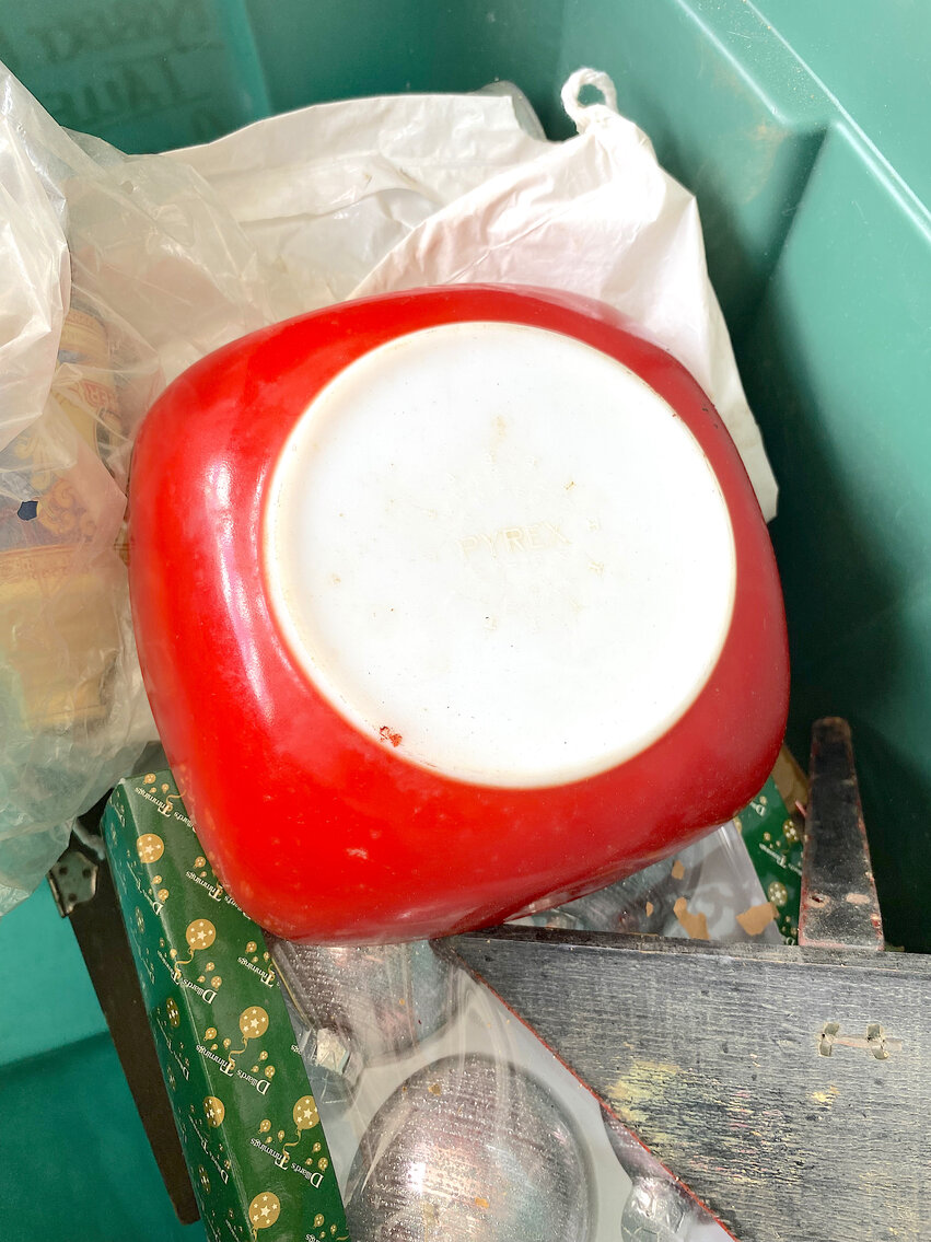 Image for MASSIVE 2-RING ESTATE COLLECTOR'S AUCTION