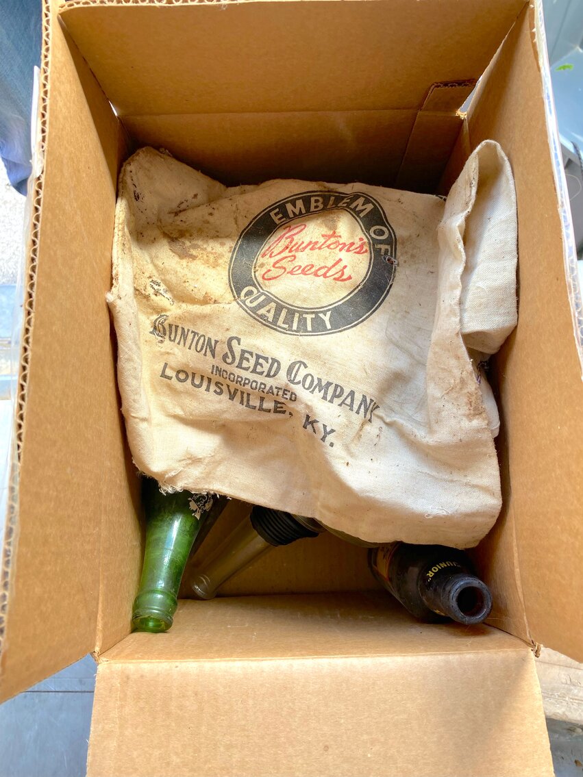 Image for MASSIVE 2-RING ESTATE COLLECTOR'S AUCTION