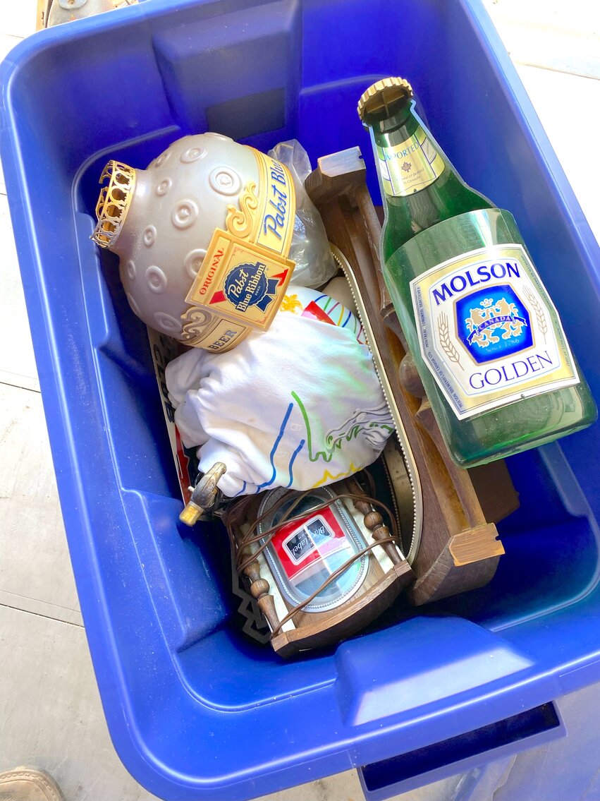 Image for MASSIVE 2-RING ESTATE COLLECTOR'S AUCTION