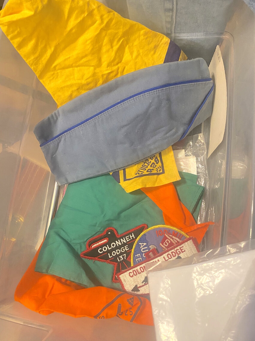 Image for MASSIVE 2-RING ESTATE COLLECTOR'S AUCTION