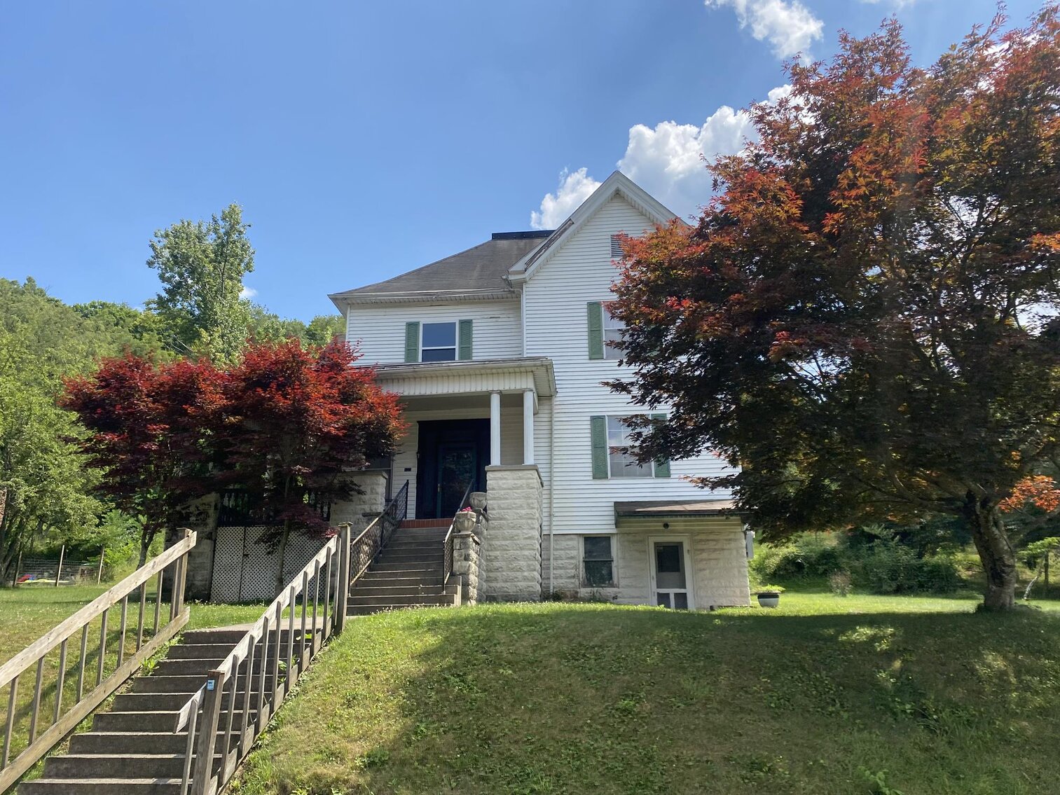 Image for SOLD $77,000 - 5 Bedroom on Half an Acre