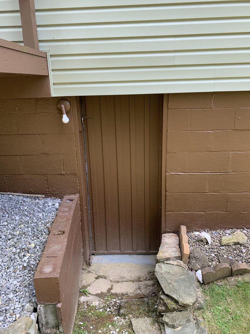 Image for SOLD $105,050 - 3 Bedroom Home with Large Detached Garage