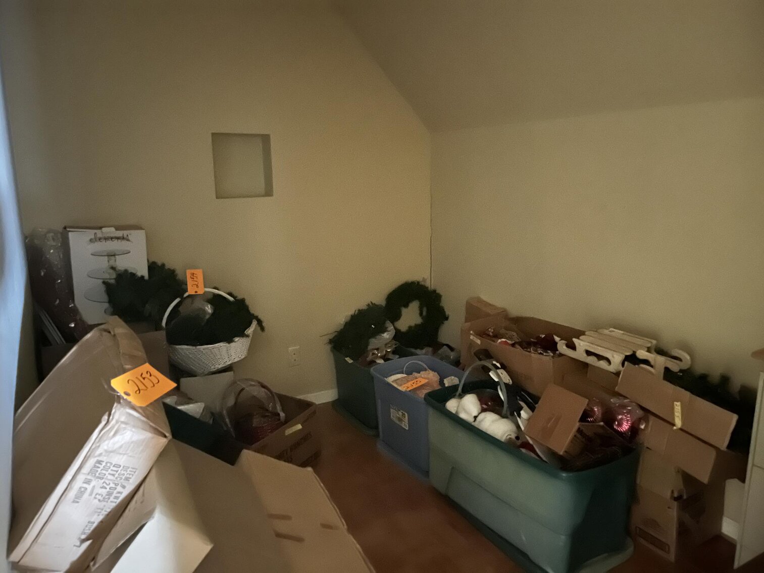 Image for SOLD $220,000 - Prominent 5 Bedroom in Brookhaven Selling to the Highest Bidder