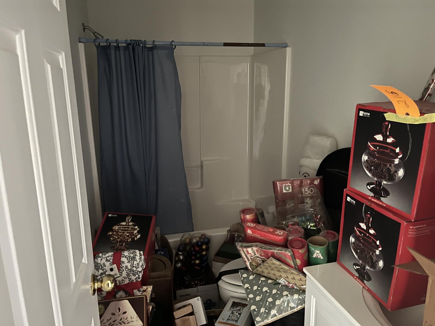 Image for SOLD $220,000 - Prominent 5 Bedroom in Brookhaven Selling to the Highest Bidder