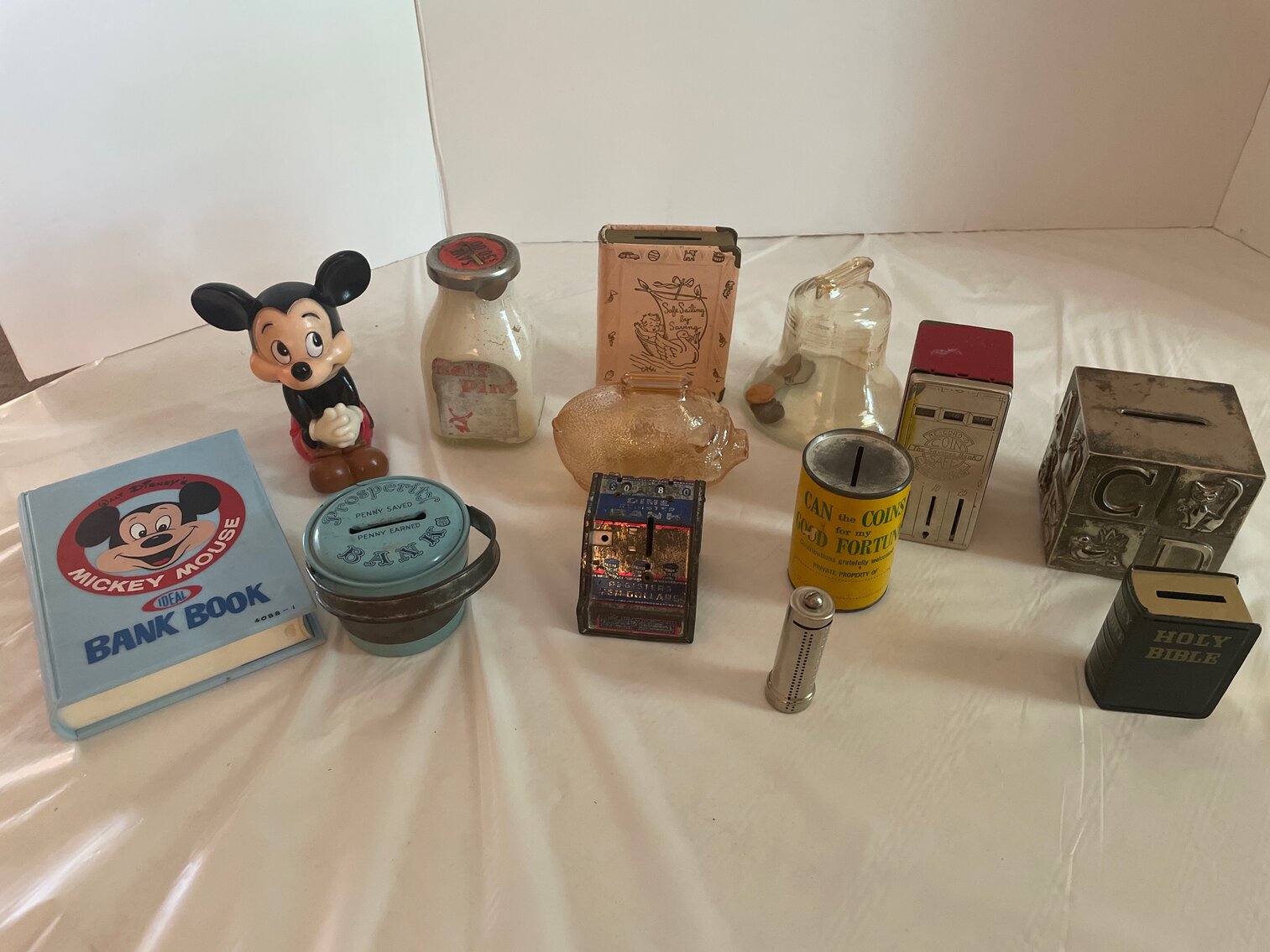 13 Banks.  Bank Collection Lot 1 of 15