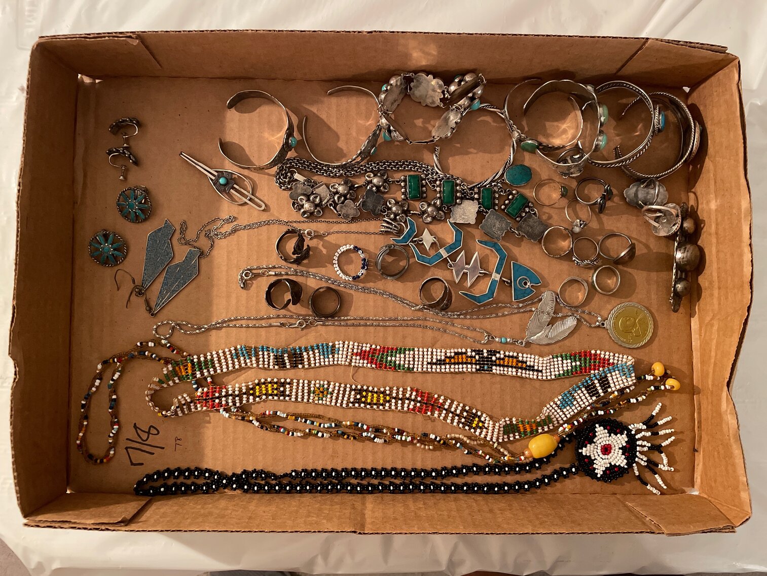 Jewelry - Ladies costume jewelry - Lot 7 of 8