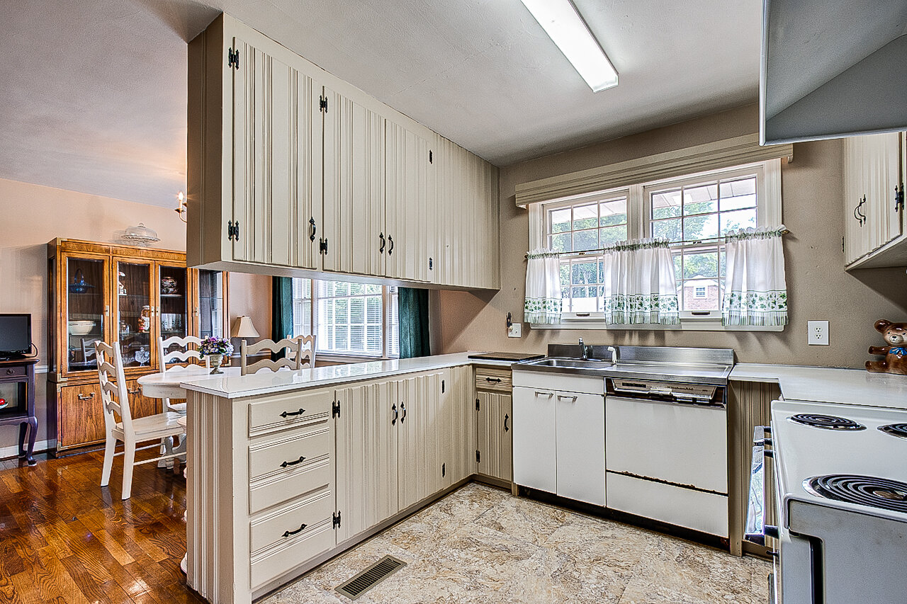 Image for REAL ESTATE (SOLD) & ESTATE PERSONAL PROPERTY  AUCTION