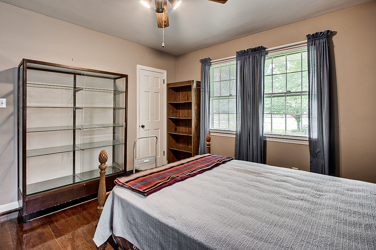 Image for REAL ESTATE (SOLD) & ESTATE PERSONAL PROPERTY  AUCTION