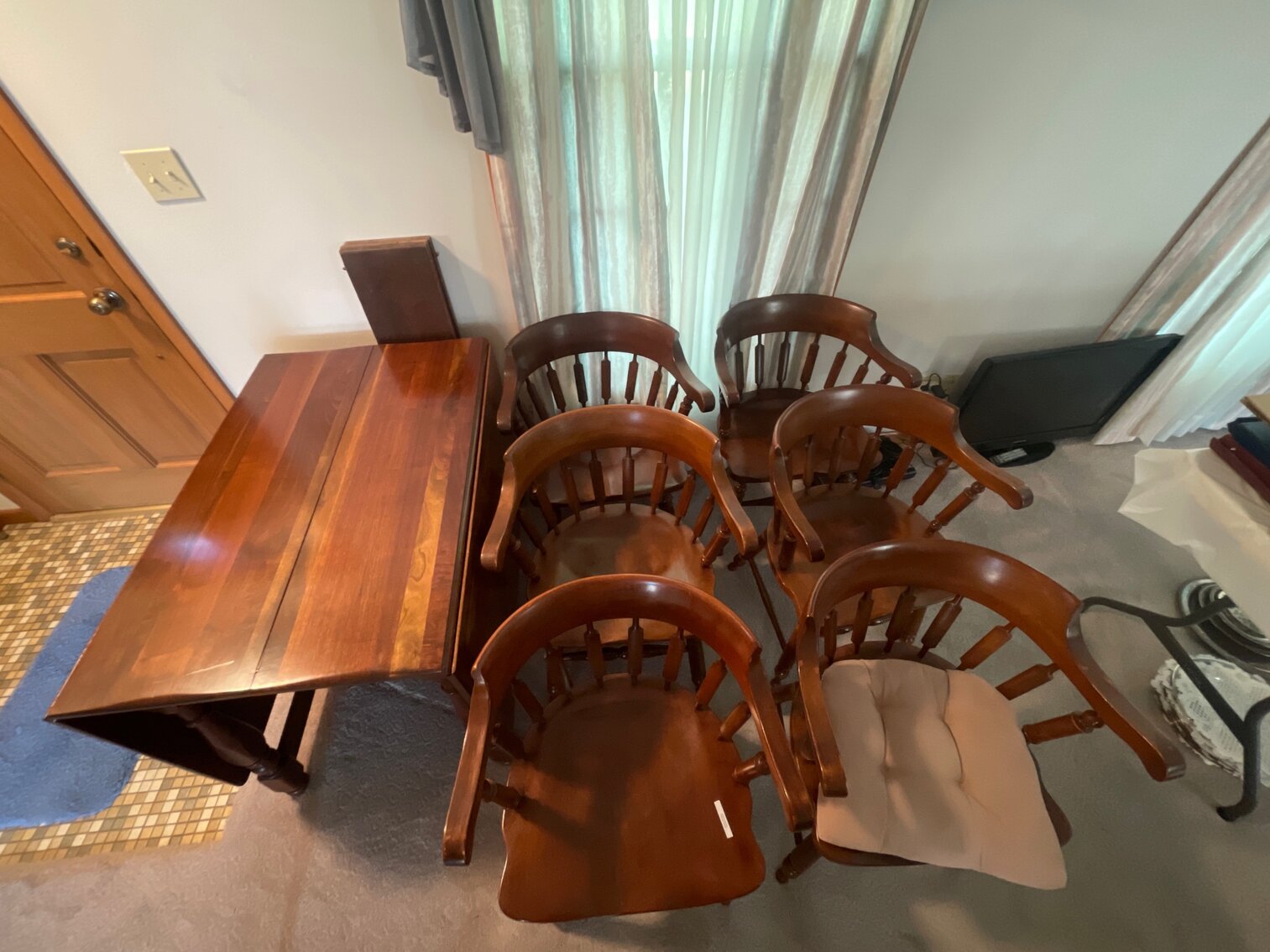 6 Leg Drop Leaf Table