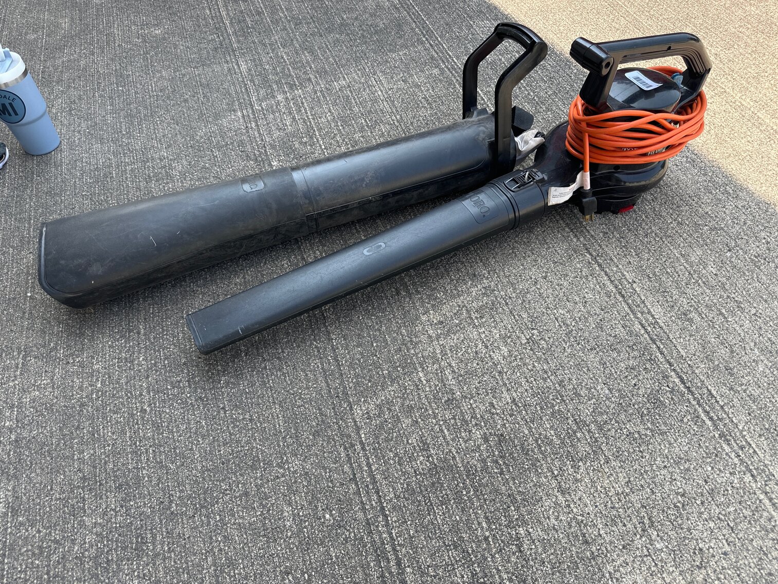 Toro Leaf Blower and Vacuum System