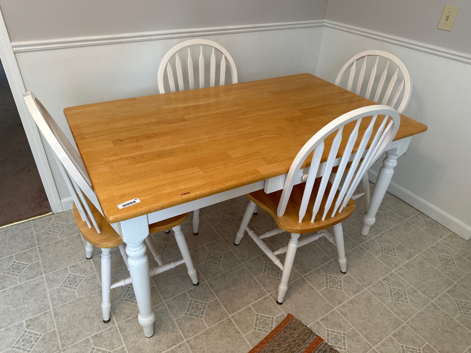 Wood Kitchen Table and (6) Chairs