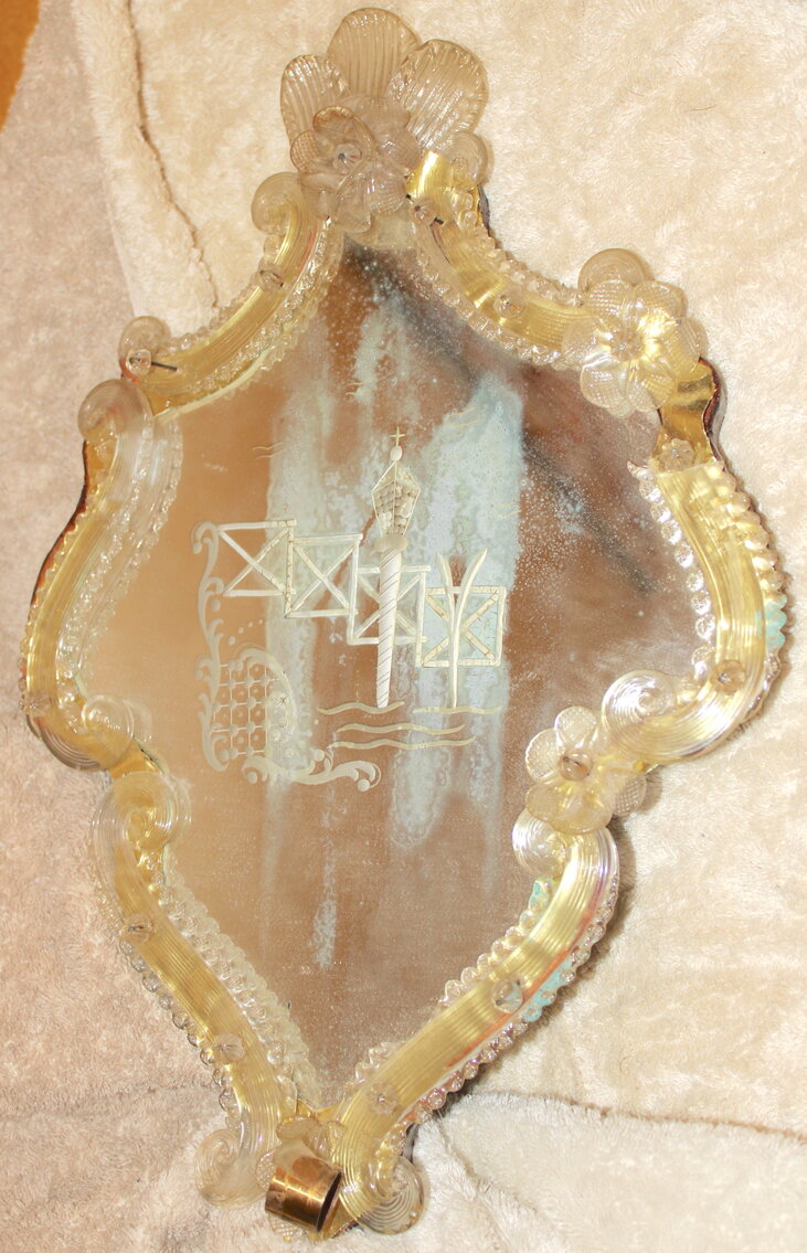 Image for LIVING ESTATE AUCTION