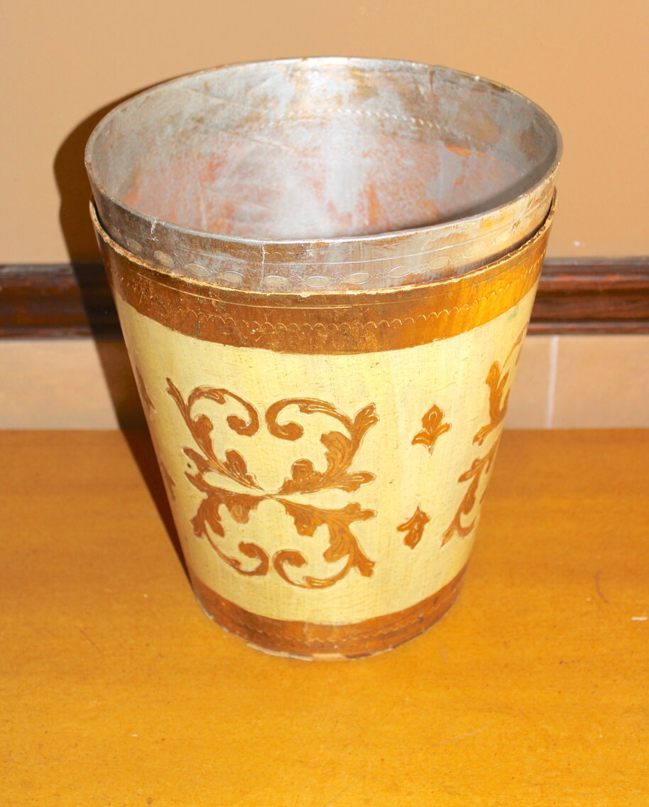 Image for LIVING ESTATE AUCTION