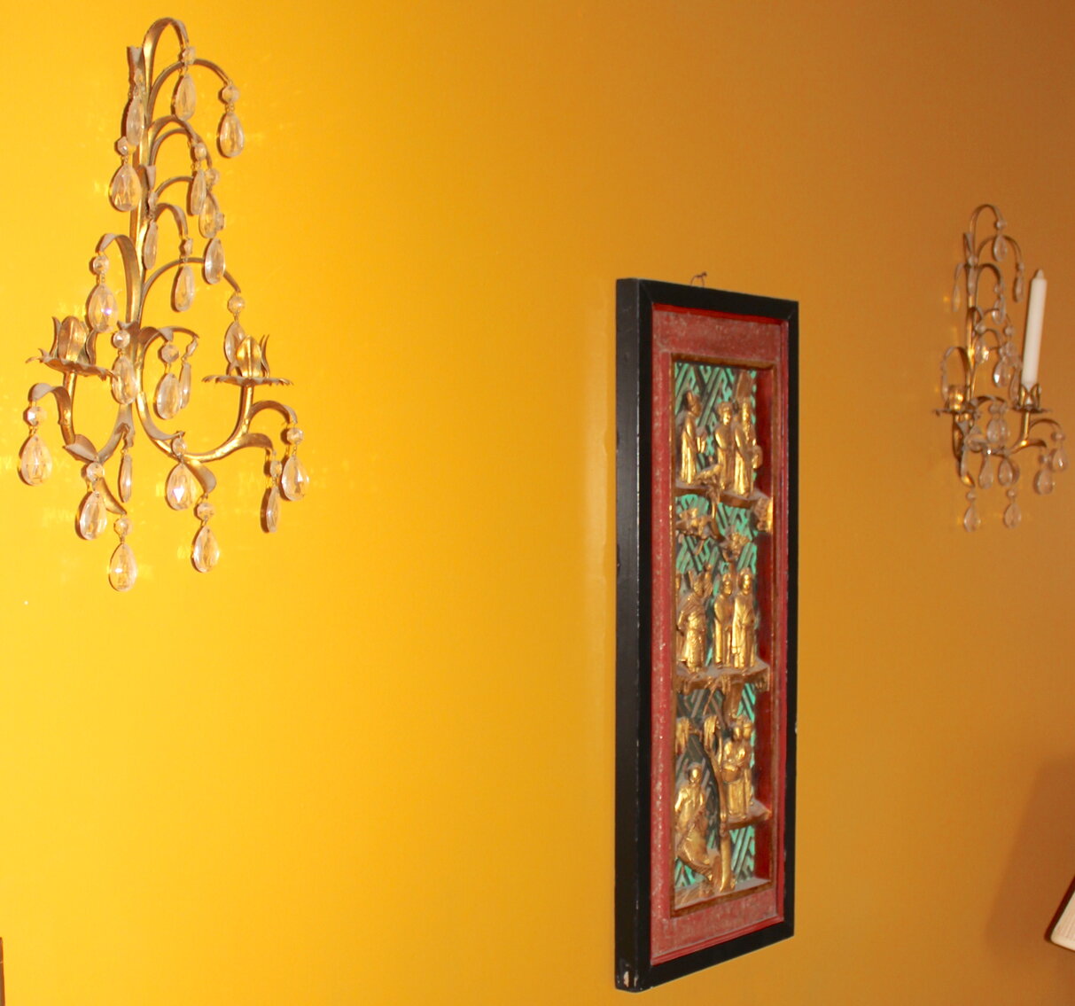 Image for LIVING ESTATE AUCTION