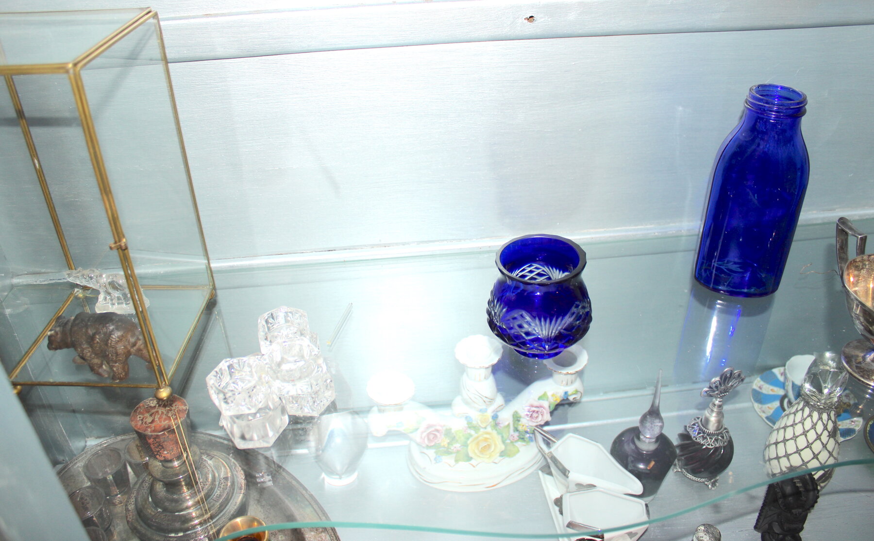 Image for LIVING ESTATE AUCTION