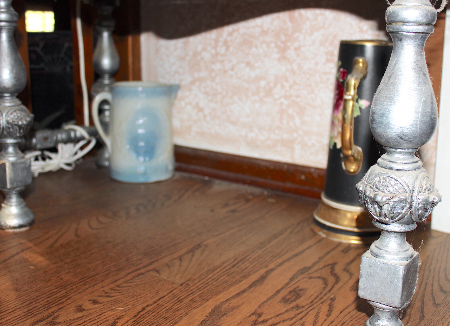 Image for LIVING ESTATE AUCTION