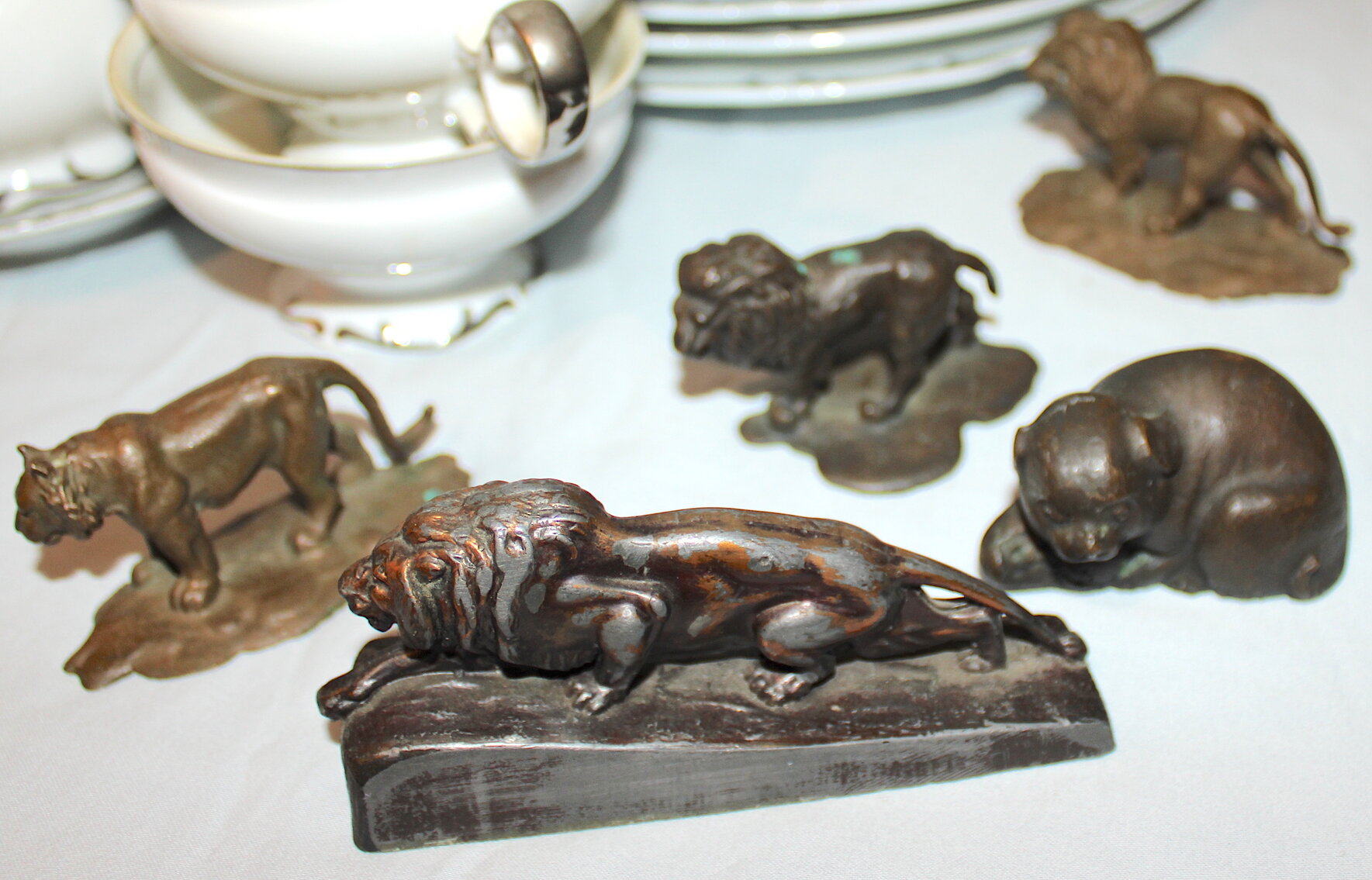 Image for LIVING ESTATE AUCTION