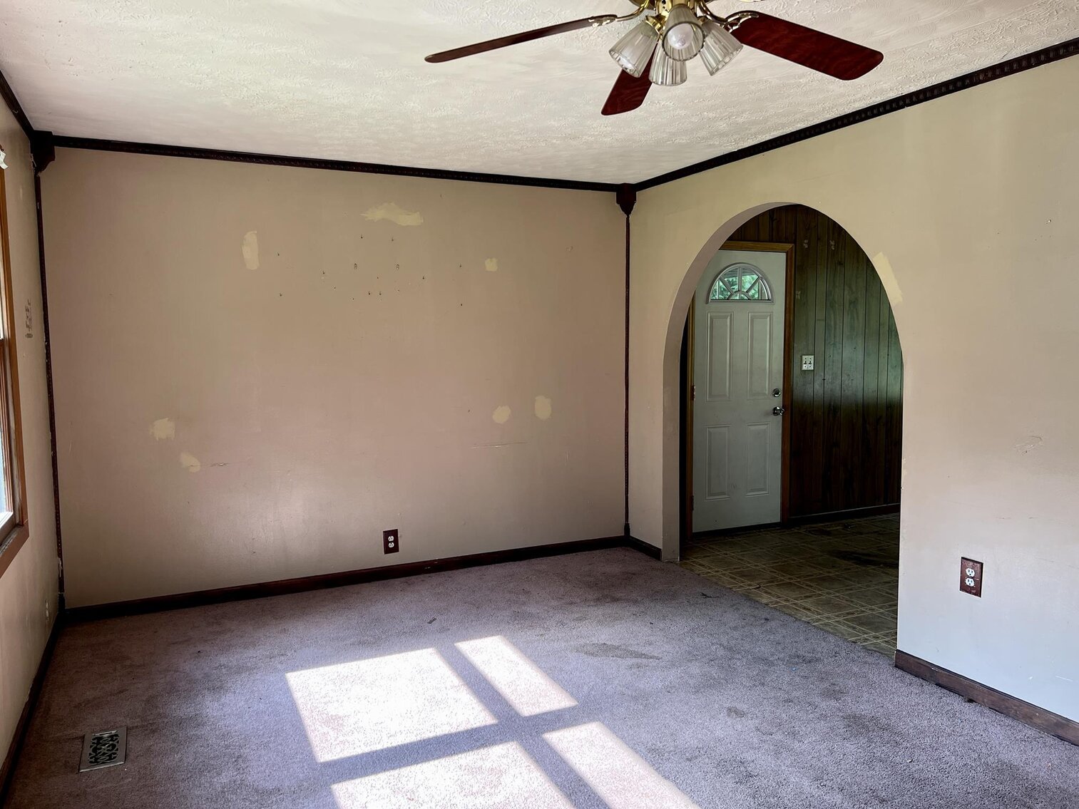 Image for SOLD $132,000 - Home, 2 Mobile Homes, & Garage Selling to the Highest Bidder