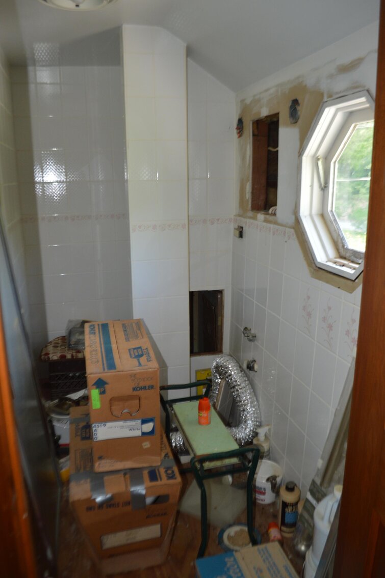 Image for SOLD $222,750 - 3 Bedroom Farmhouse on 2 Acres