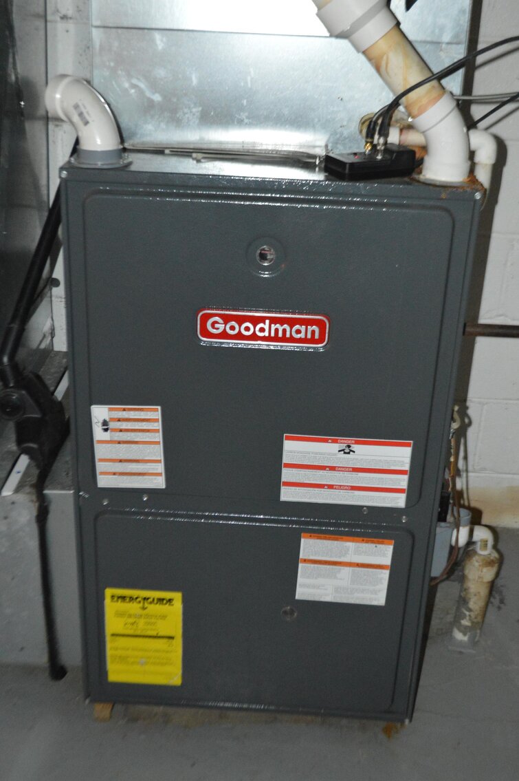 Image for SOLD $222,750 - 3 Bedroom Farmhouse on 2 Acres