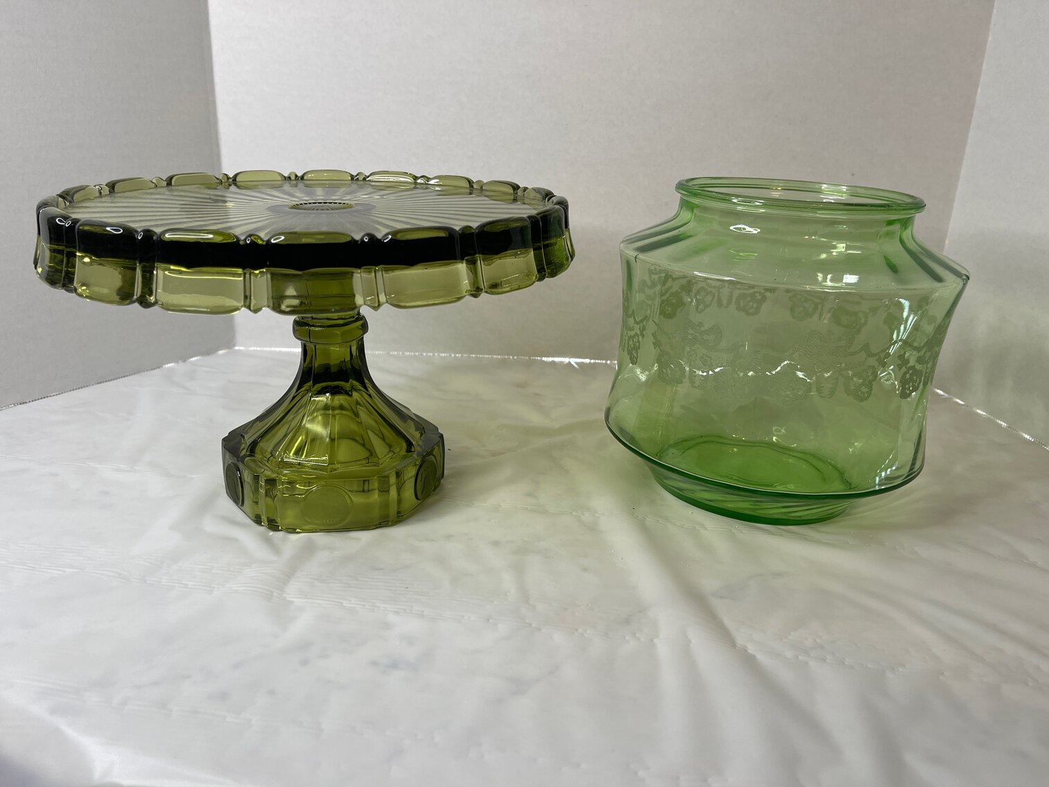 Green glass - cake stand (cracked) and cookie jar