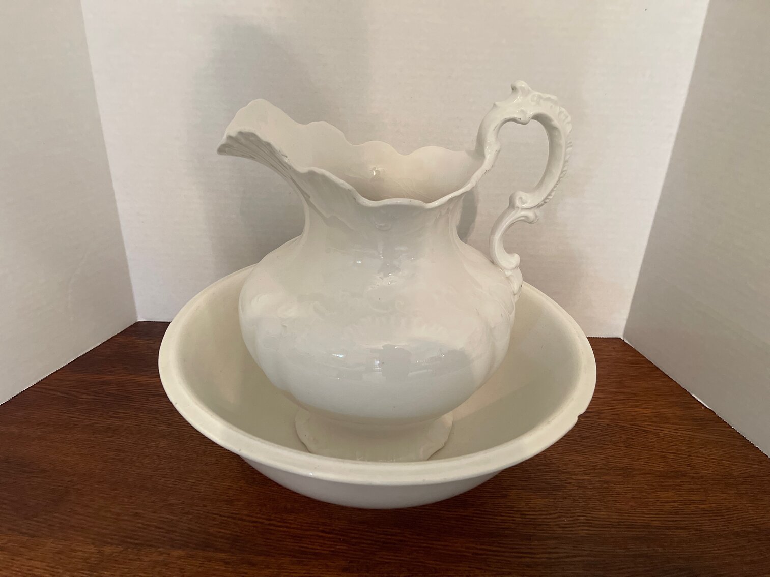 Homer Laughlin Pitcher with wash basin