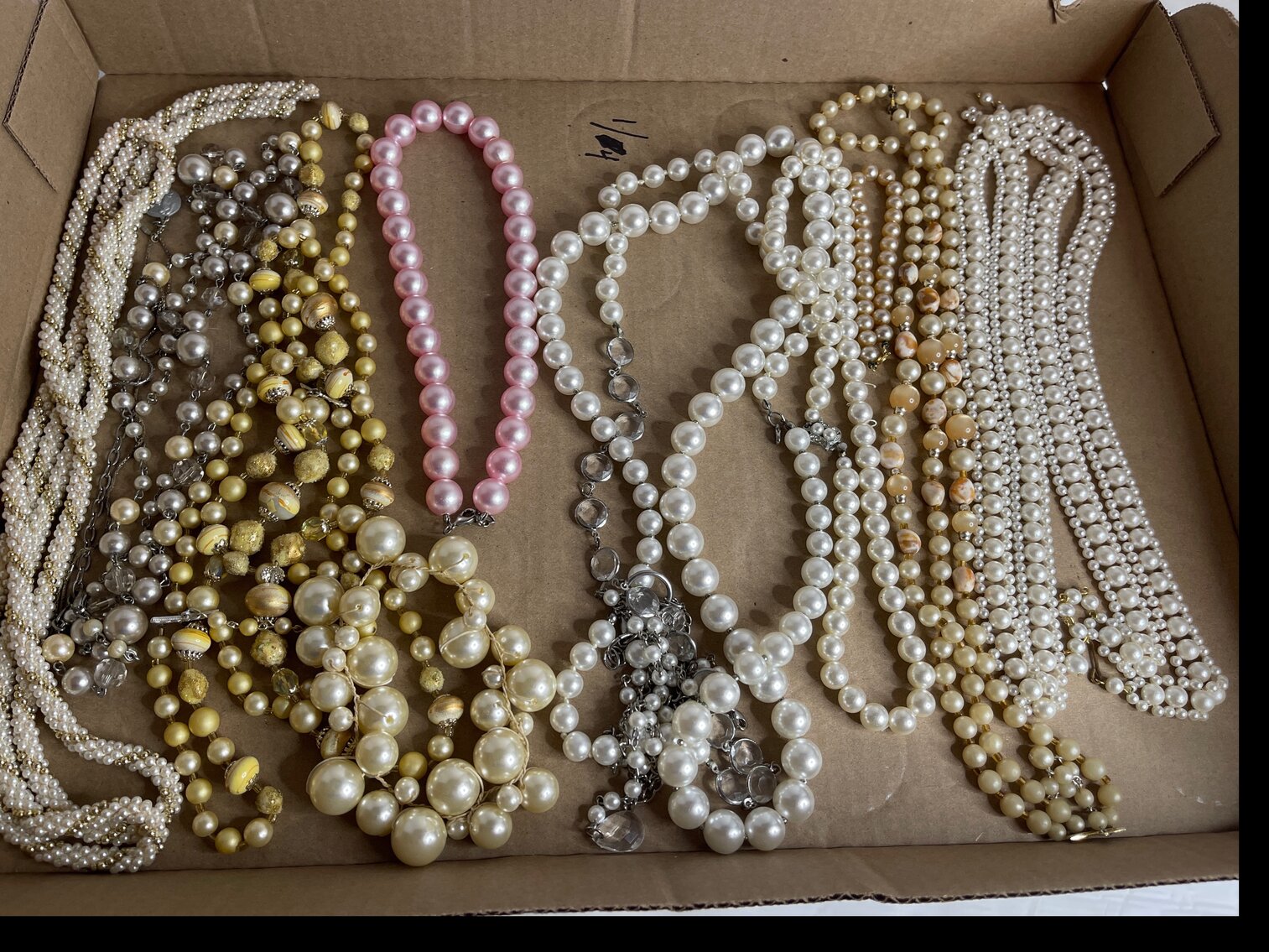 Costume Jewelry - Flat 1 of 4