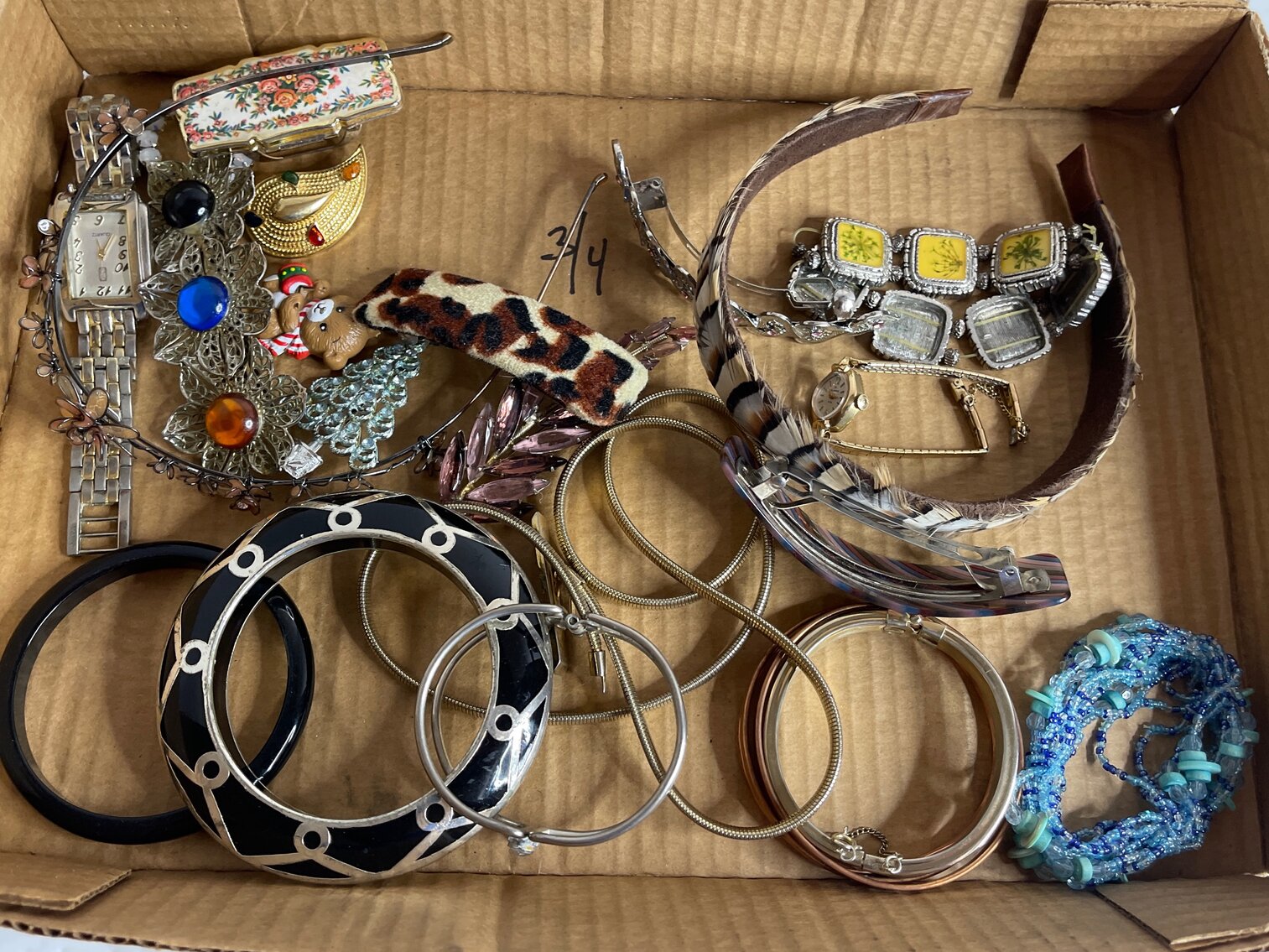 Costume Jewelry - Flat 3 of 4
