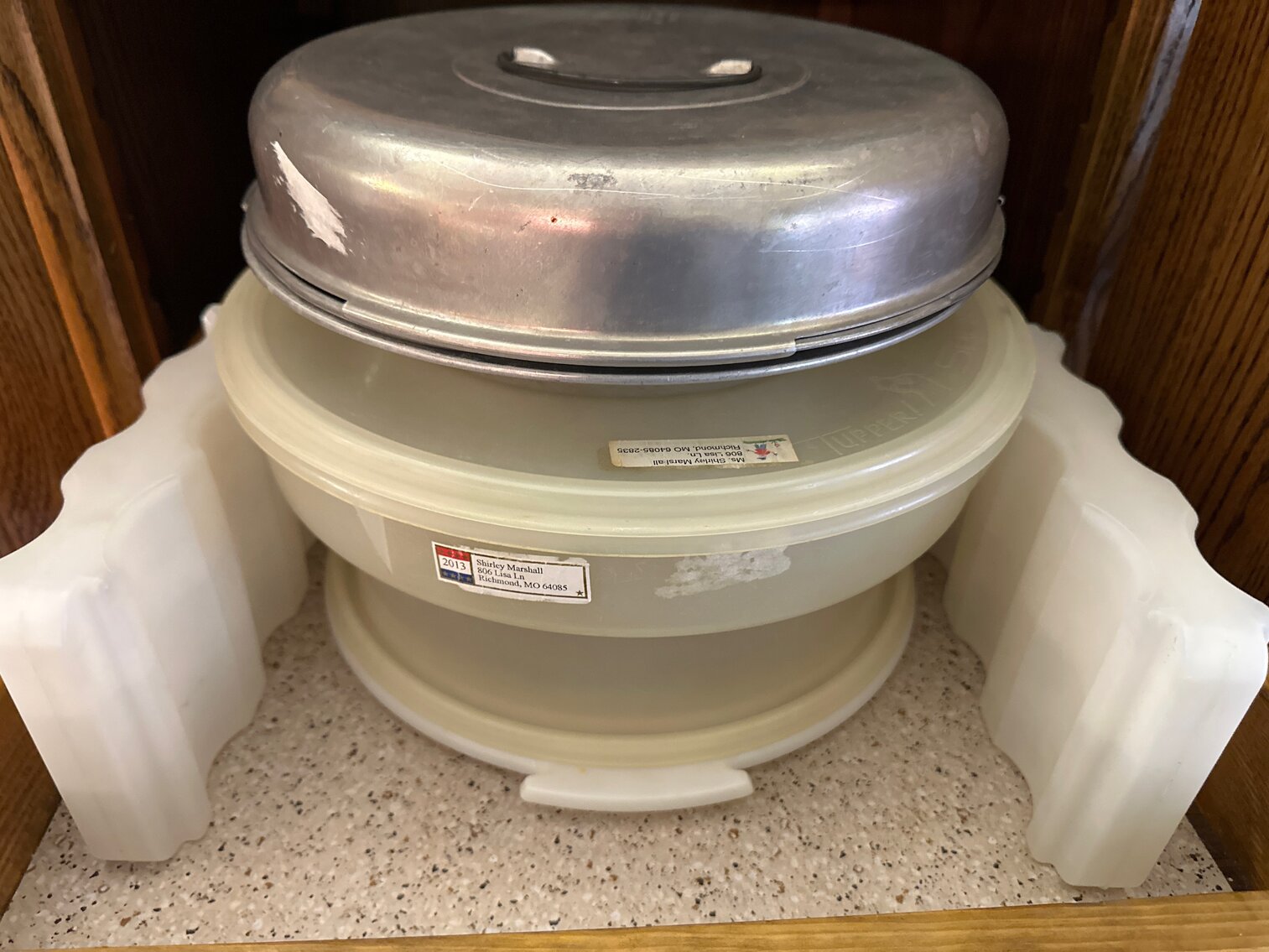 Cake/Dessert Carriers and Pans-contents of top 3 pantry shelves