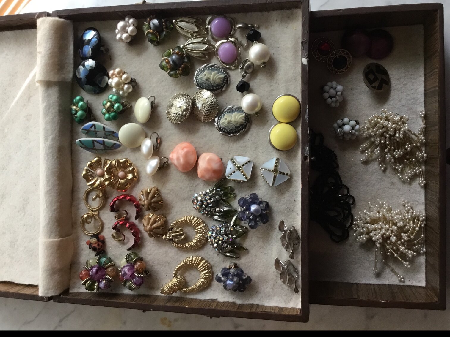 Large jewelry box with earrings