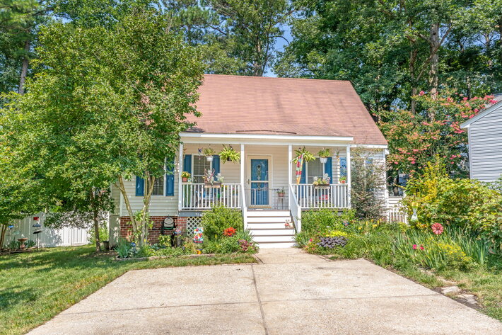 Image for SOLD! | Waterviews! | 4 BR/2 BA Cape | Outdoor Kitchen & Bar | Ashbrook Waterfront Community | 7802 Halyard Ct. | Chesterfield, VA