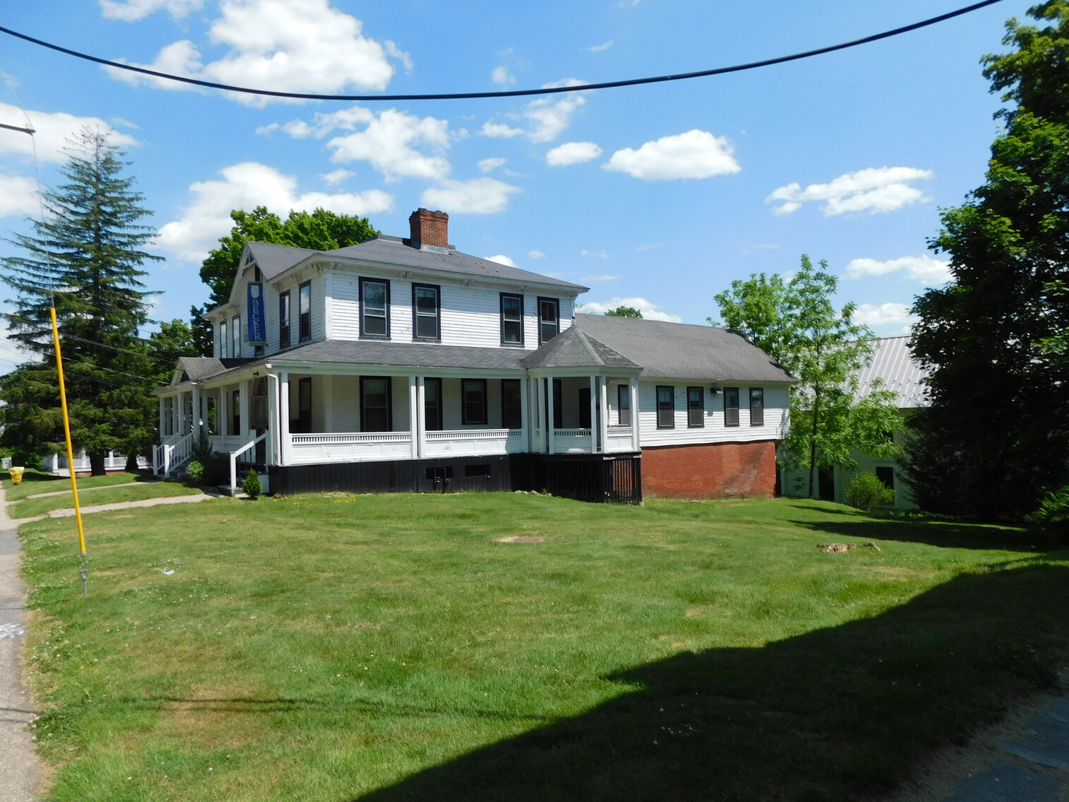 Image for 981 Main Street - 1812 House