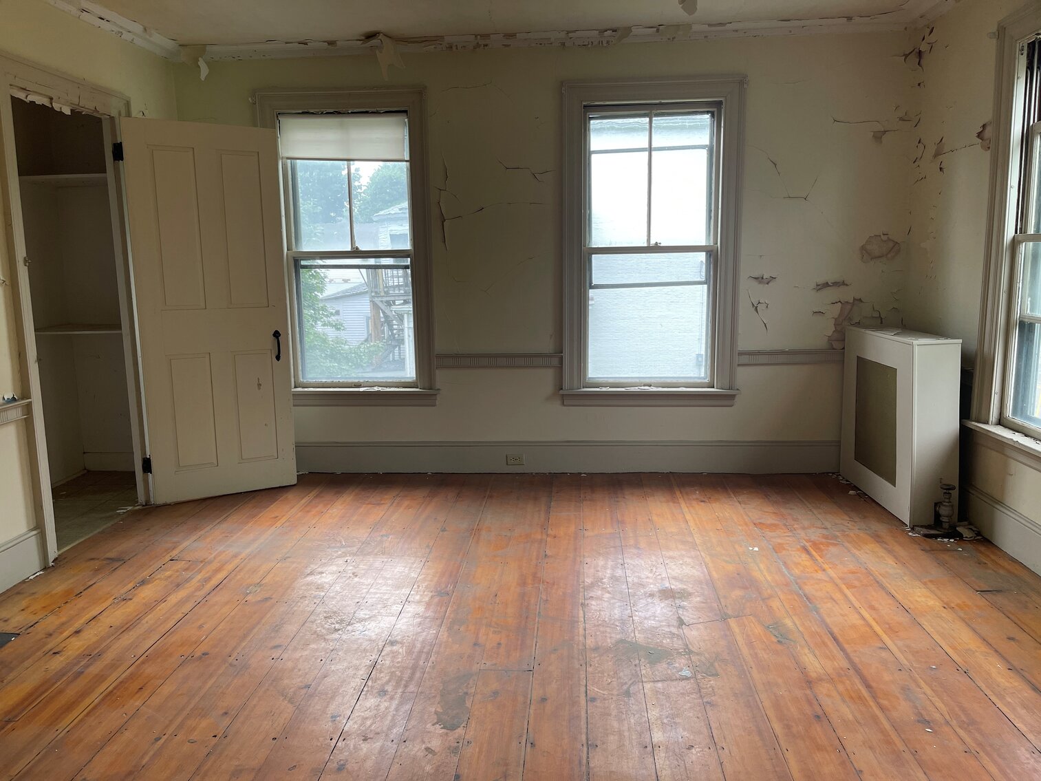 Image for 981 Main Street - 1812 House