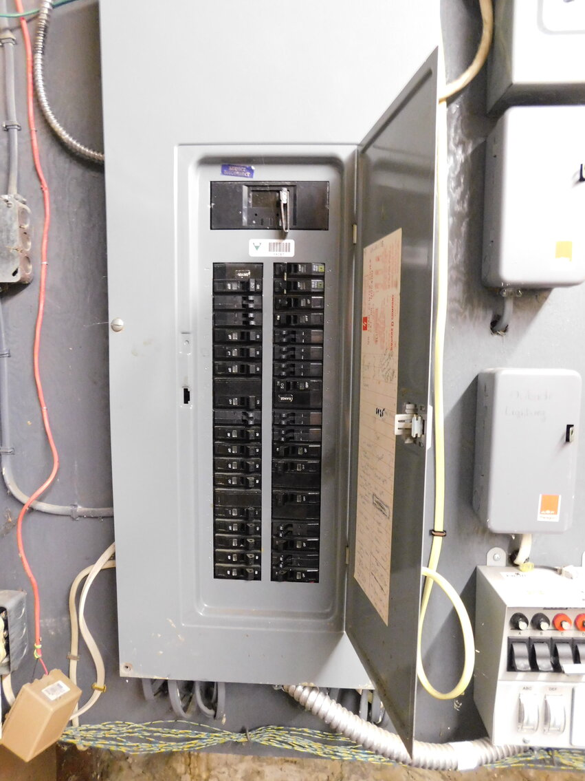 Image for 997 Main Street - Hitchcock Hall