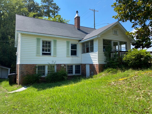 Image for 105 Random Lane