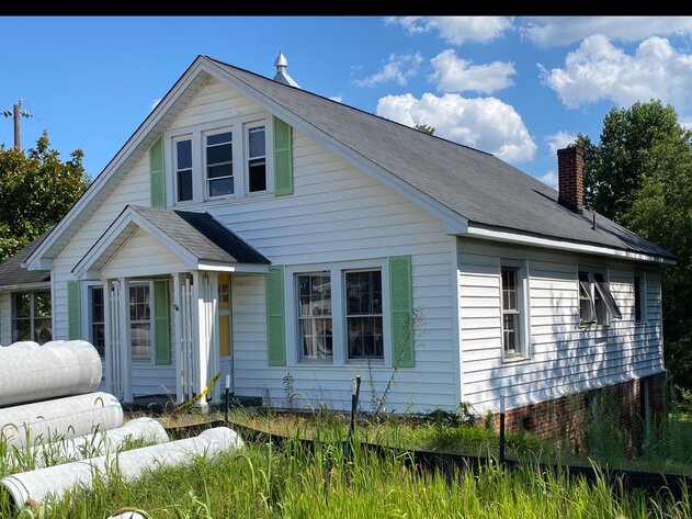 Image for 105 Random Lane