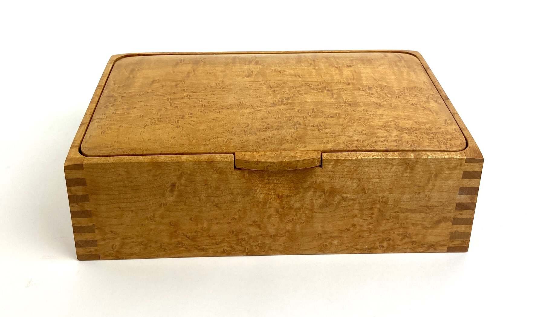 Hamilton / Roberts Bird's Eye Maple Hinged Box