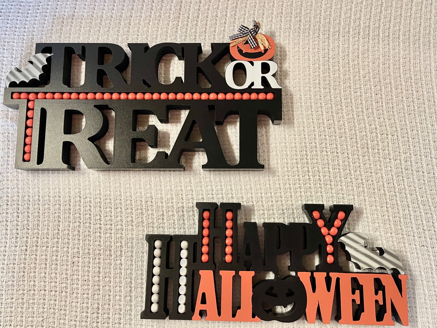 2 Halloween Word Sitters Lot 1 of 2