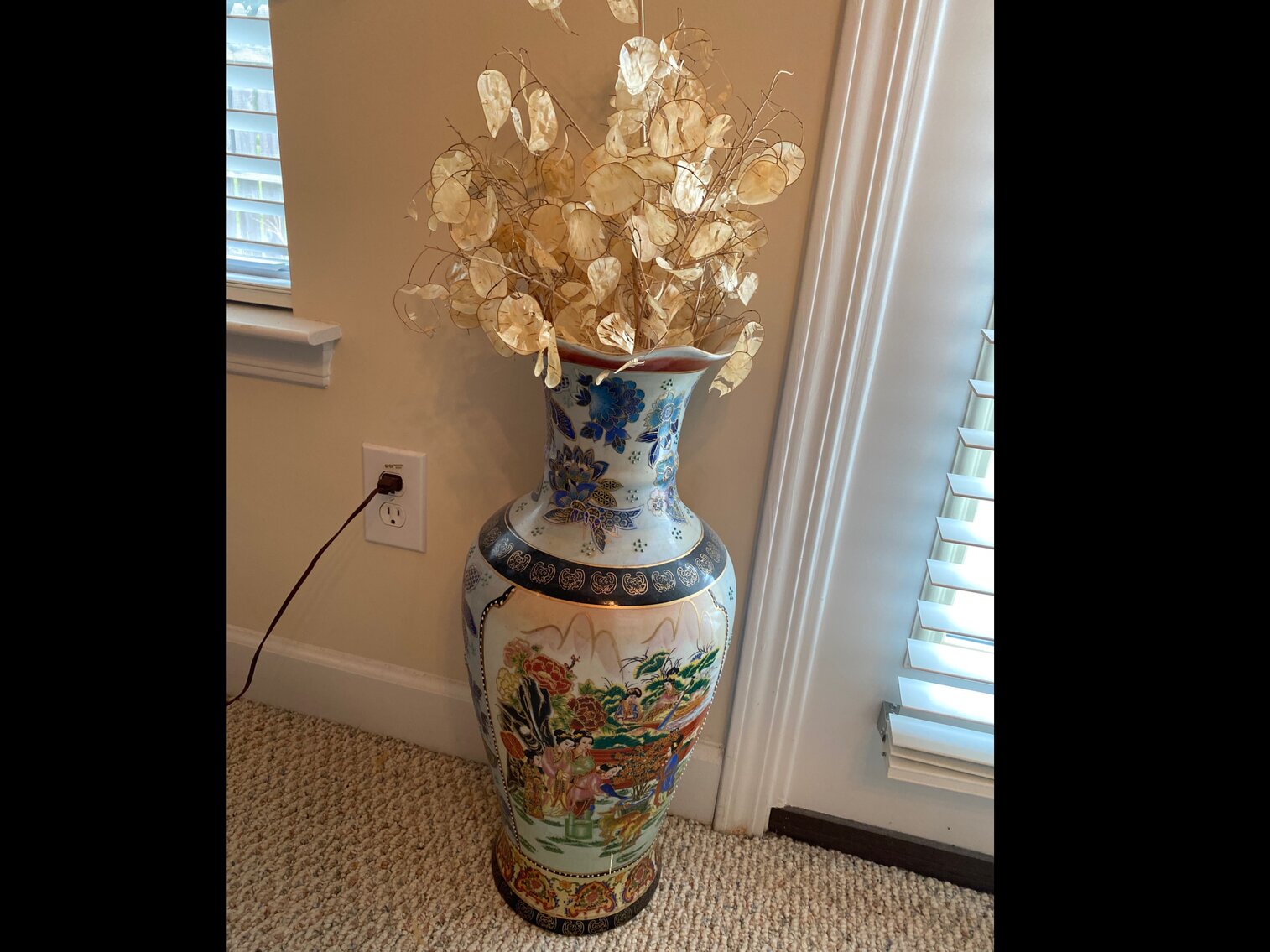 Large Vase and small plates