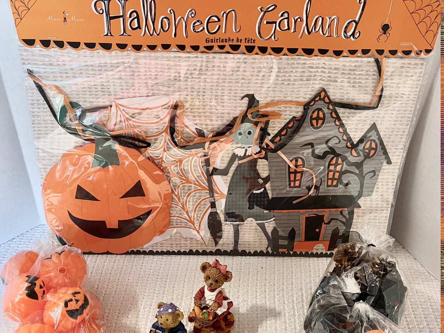 8’ Garland and more