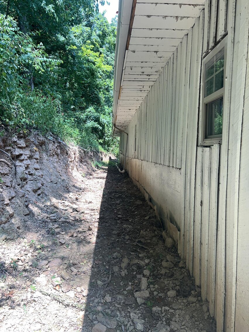 Image for SOLD $97,900 - Income Generating 4 Unit Apartment Building Near the VA Hospital