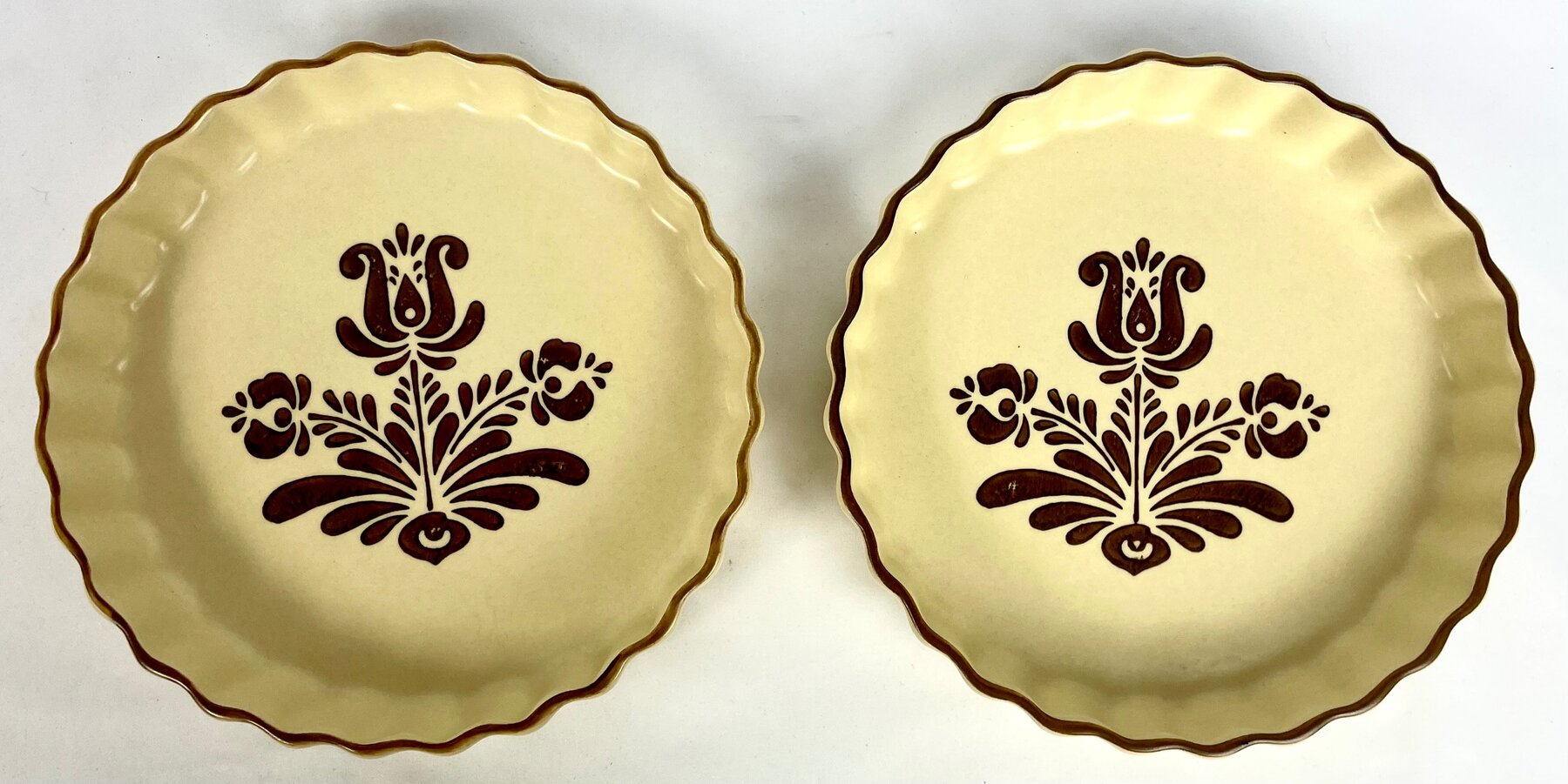 Pair 1970's Pfaltzgraff Quiche Dishes
