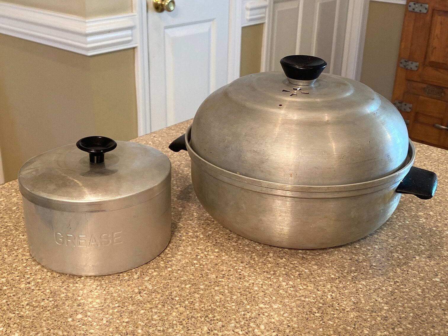 Vintage Aluminum grease pot etc