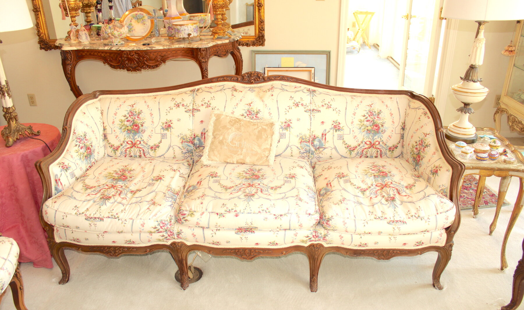 Image for INCREDIBLE 2-RING ESTATE AUCTION