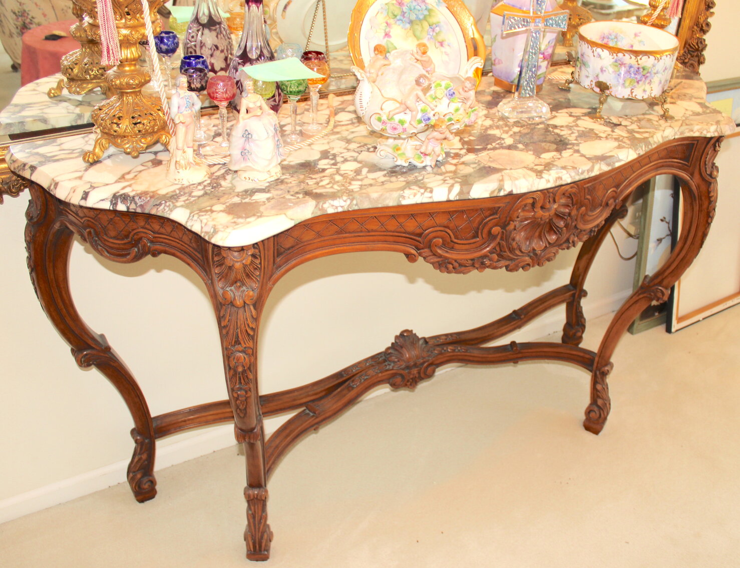 Image for INCREDIBLE 2-RING ESTATE AUCTION