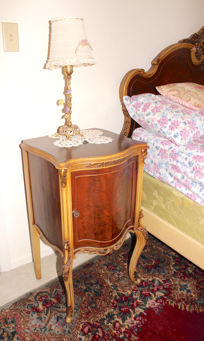 Image for INCREDIBLE 2-RING ESTATE AUCTION